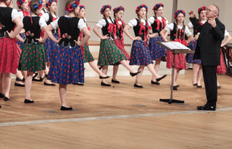 Pologne_Puellae Orantes _photo page web (2)