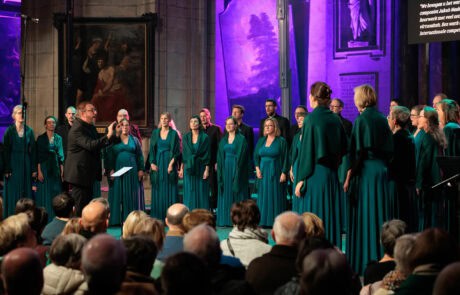 Chorale formaton pour festivals internationaux en France et Europe.